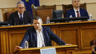 Гробовно мълчание: Отцепникът от ПП призна за огорчение, но си замълча от кого
