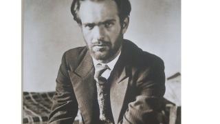 Родните писатели против северномакедонски клуб с името на Вапцаров 