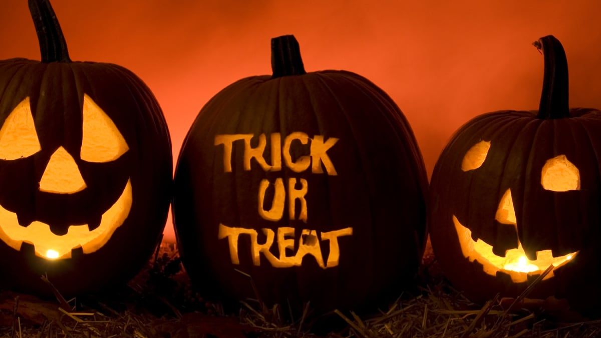  Trick Or Treat? Хелоуин е!