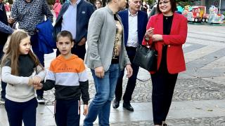 Нинова: С предложението за бюджет служебното правителство обрича народа на глад и студ 