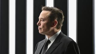 Newsweek: Една трета от американците подкрепят предложения от Мъск мирен план за Украйна