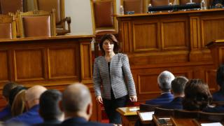 Атанасова с горещи новини за мандата и премиера на ГЕРБ