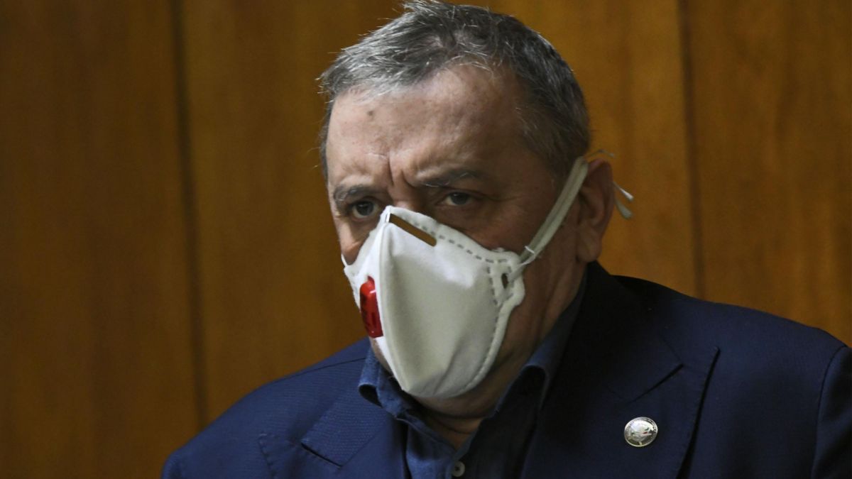 Проф. Кантарджиев: Имате ли тези симптоми, веднага идете на лекар!
