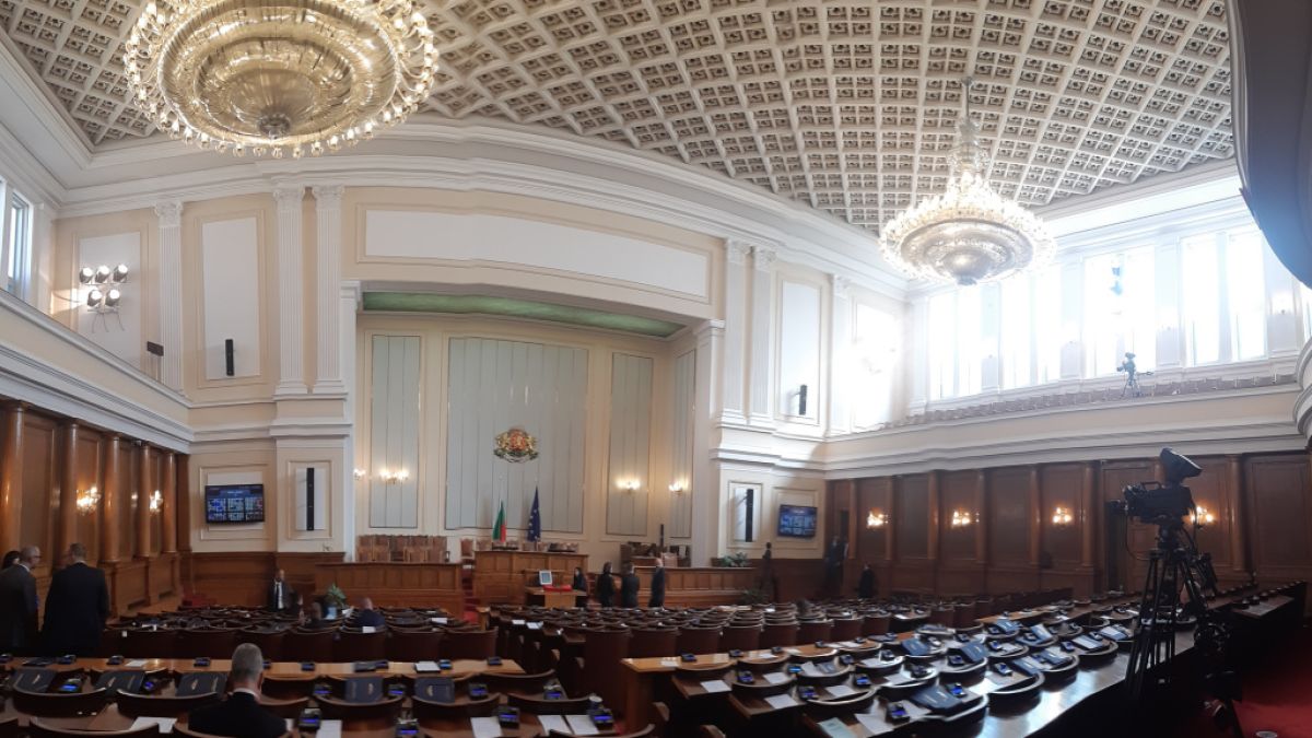 Ето какви ги вършиха политиците у нас от 1990 г. насам