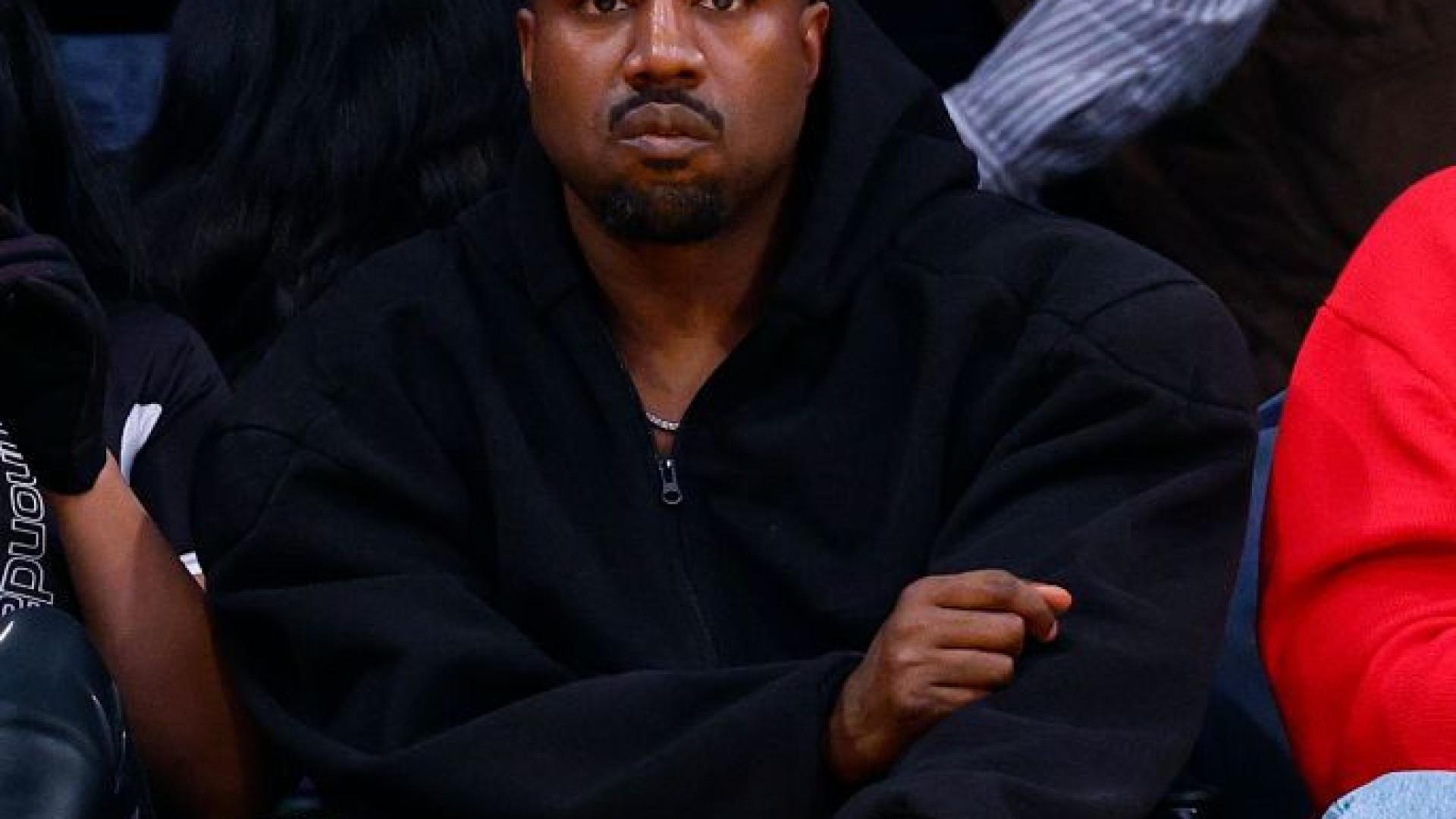 Кание Уест съвсем превъртя, вижте какво прави на лодка в Италия 