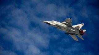 Британското разузнаване: Русия праща изтребители МиГ-31 с "Кинжал" в Беларус