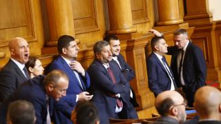 Христо Грозев хвали Демократична България и ПП