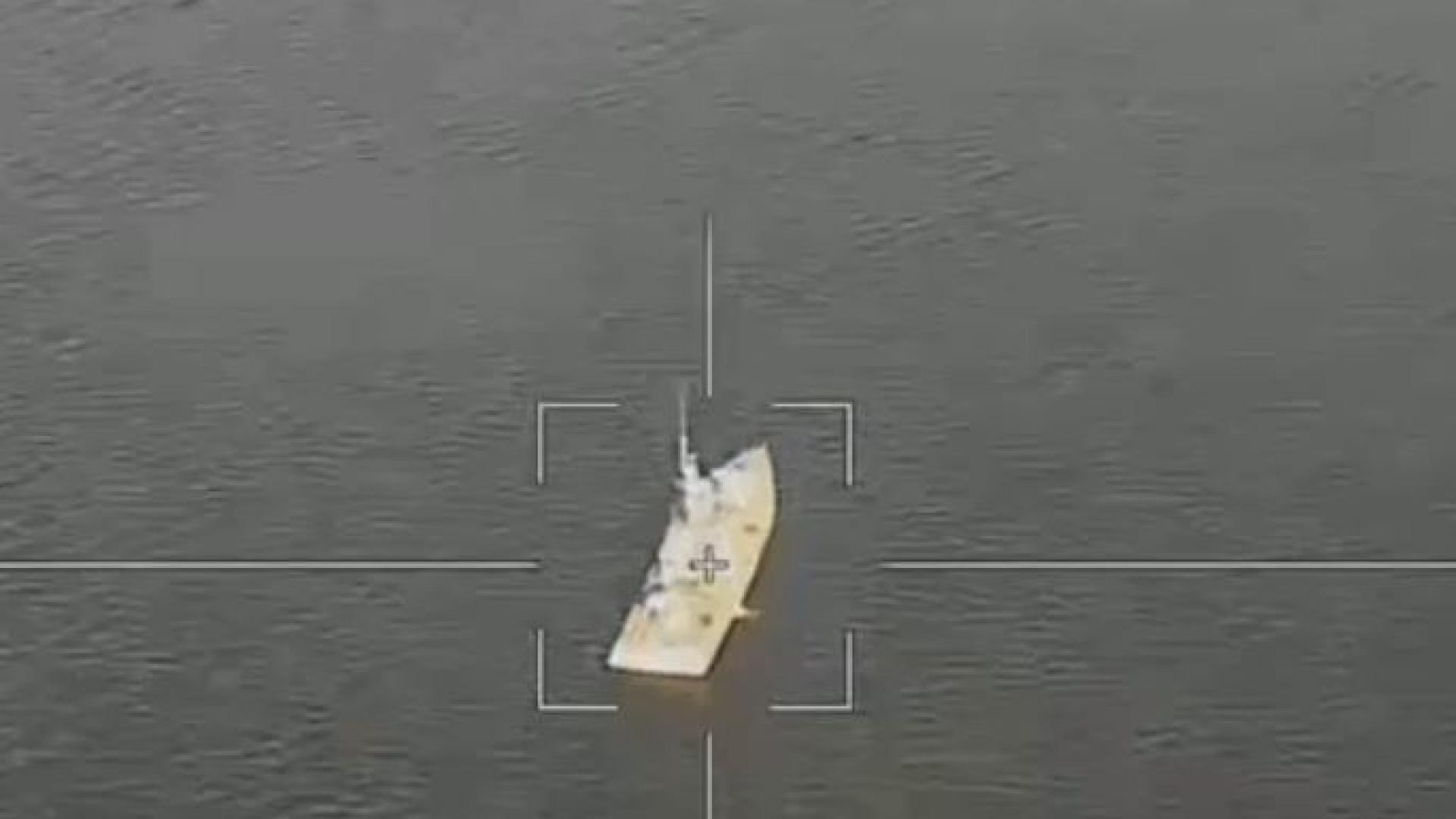 Зрелищно ВИДЕО: Дрон-камикадзе "Ланцет" унищожи украински брониран катер "Гюрза"