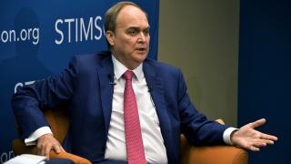 Руският посланик в САЩ: Проблемът в Украйна няма как да се реши на бойното поле