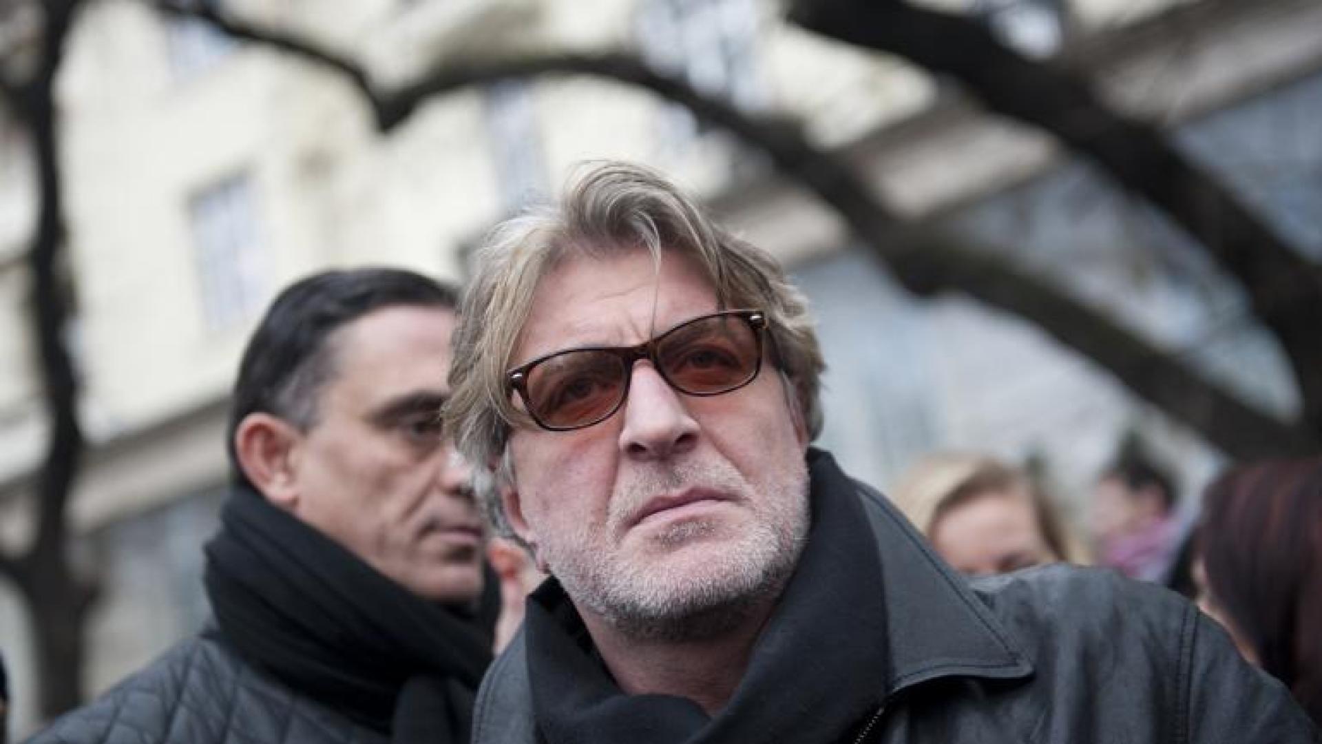 Дачков срази Морфов: Дали той е драскал и по вратата на Захари Карабашлиев в Народния театър?