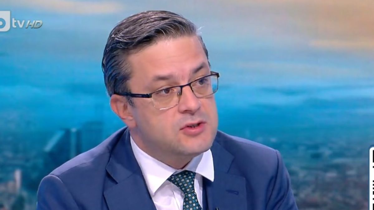 Йочев и Биков се изпокараха заради граничната ограда на Елхово 
