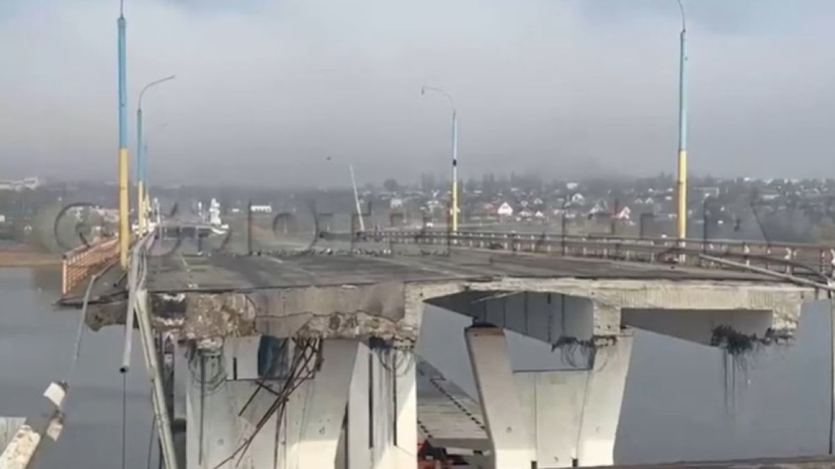 Ройтерс: Срути се още един ключов мост в Украйна! ВИДЕО