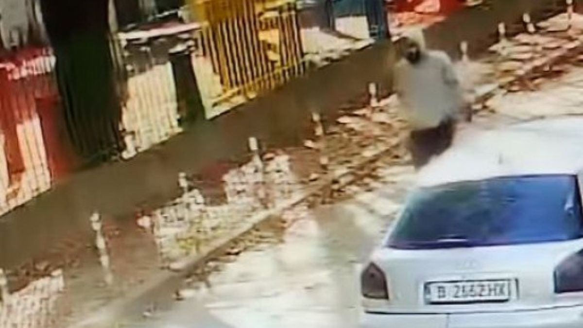 Ужас във Варна: Брадат педофил напада деца ВИДЕО