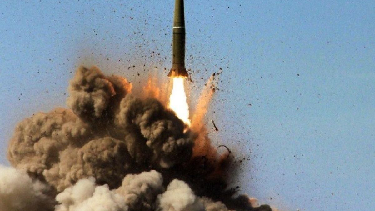 Затишие пред буря: Експерт назова признаците на очаквания масиран руски удар