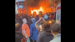 Огнен инцидент в центъра на Истанбул ВИДЕО