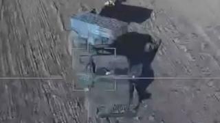ВИДЕО от войната: Руски дрон ликвидира украинска РСЗО "Град" с едно попадение