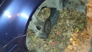 Варненка паркира колата си, но не очакваше да я завари така по-късно!