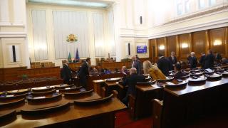 И днес в парламента ще ври и кипи, ето защо БЛИЦ TV