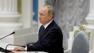 За първи път от началото на войната: Путин събра в Кремъл ключови фигури от руското ръководство, за да...