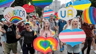 Миграция, ЛГБТ, студ, глад и война - съзнателно ли се разрушава Европа?