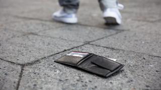 Мъж, за когото се предполага, че е бездомен, стори голяма добрина