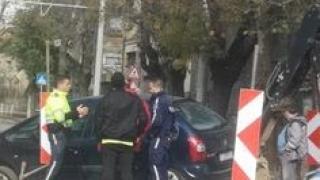 Дупка налапа цяла кола в Русе СНИМКИ