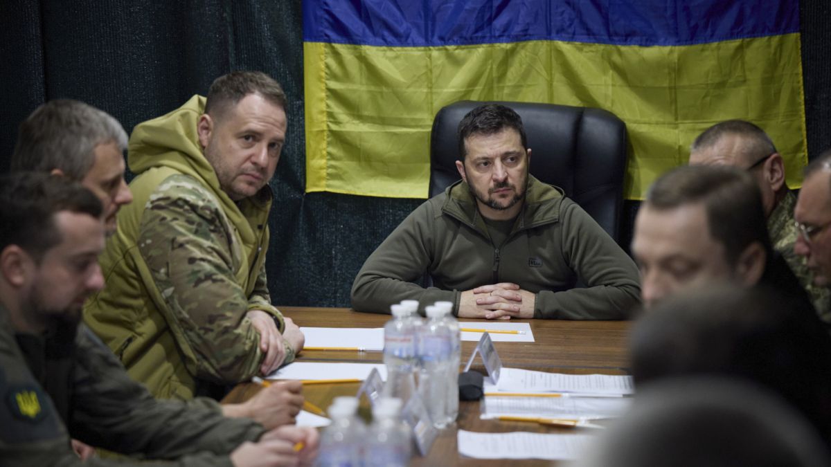 Зеленски категорично против примирие с Русия, ООН призова за разследване на...