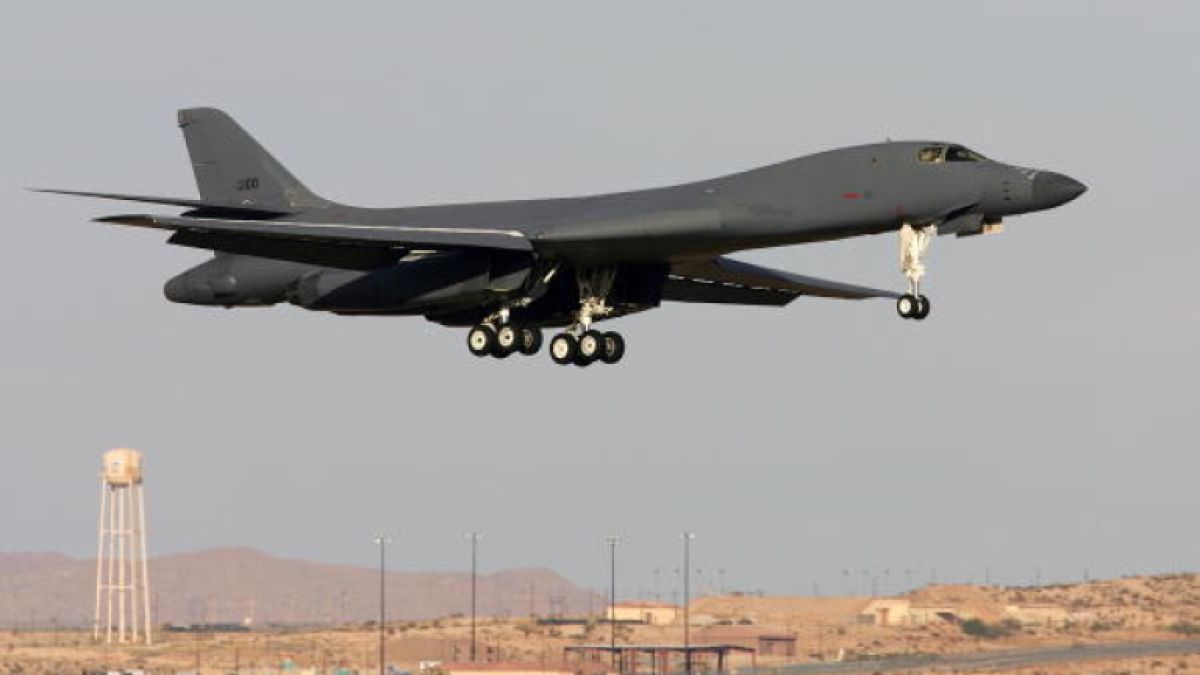 US бомбардировачи "показаха мускули" на Ким Чен Ун