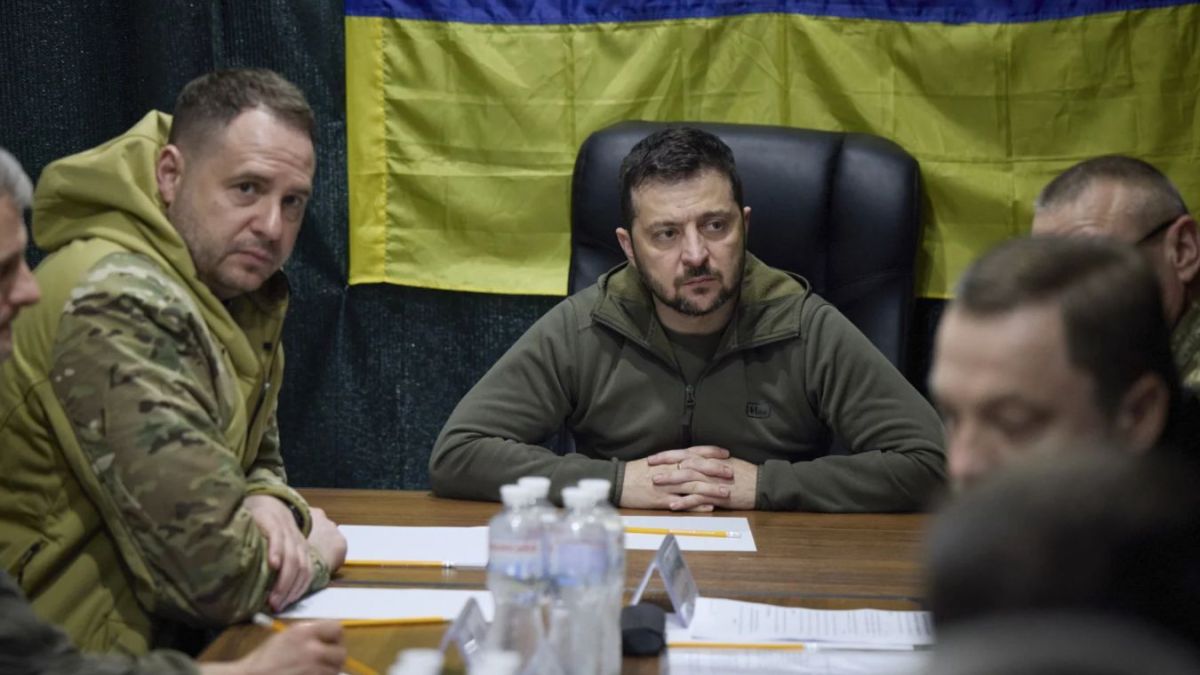 Володин: Зеленски трябва да бъде изправен пред военен трибунал