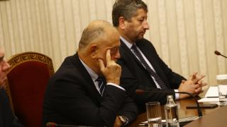 Политолог с горещ коментар за искрите между Радев и Христо Иванов  
