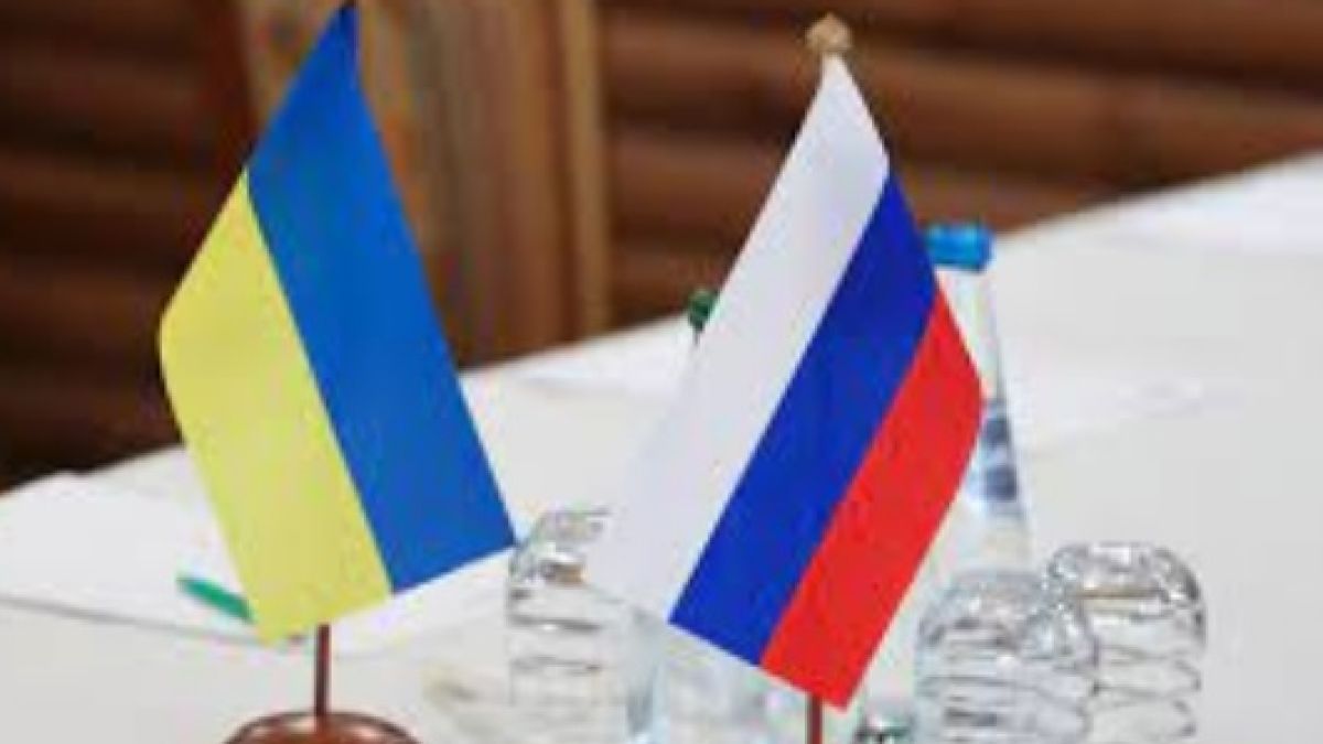 Анализатор от ЦРУ обясни защо Украйна трябва да преговаря с Русия