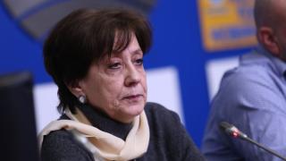 Ренета Инджова: Сваряват ни като жаби в гореща вода, вървим към президентско управление
