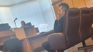 Обвинен в опит за убийство заради порно иска ниска присъда, за да не умре в затвора