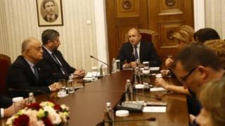 Проф. Киров изненада всички: Президентът няма да направи това, партии се държаха арогантно 