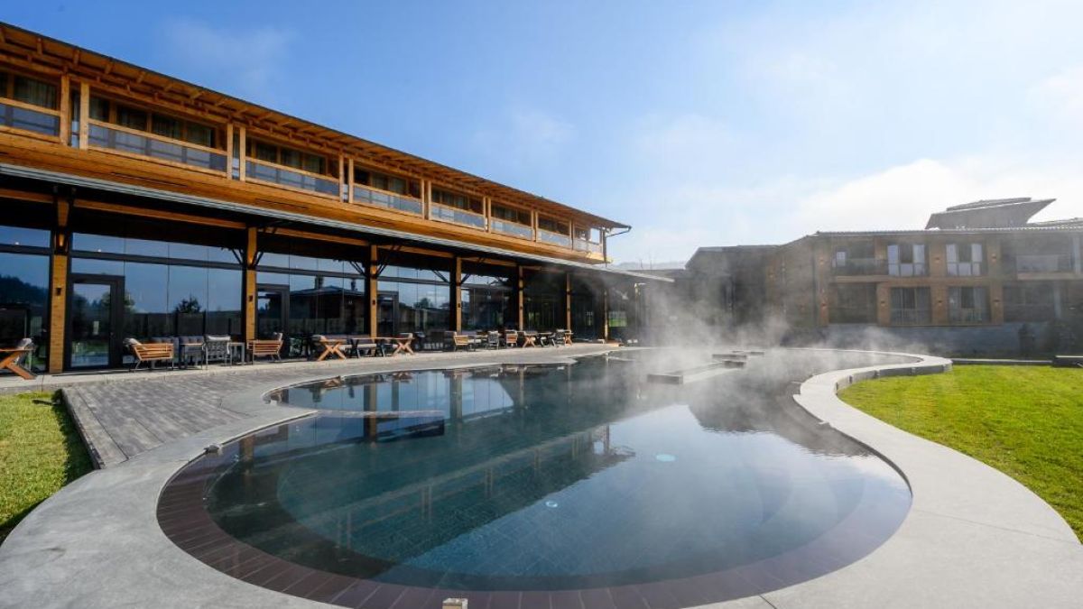 Pulse отвори четвърти клубен хотел – Grand Hotel Therme, Баня