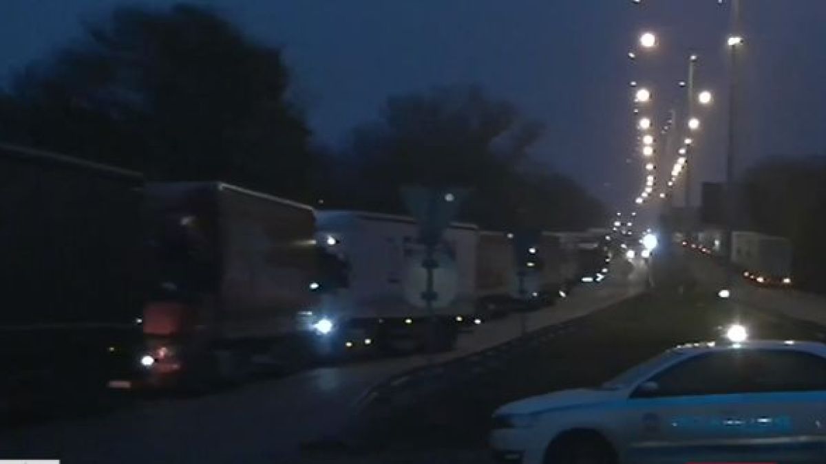Адска ситуация в ранна заран около „Дунав мост” в Русе ВИДЕО