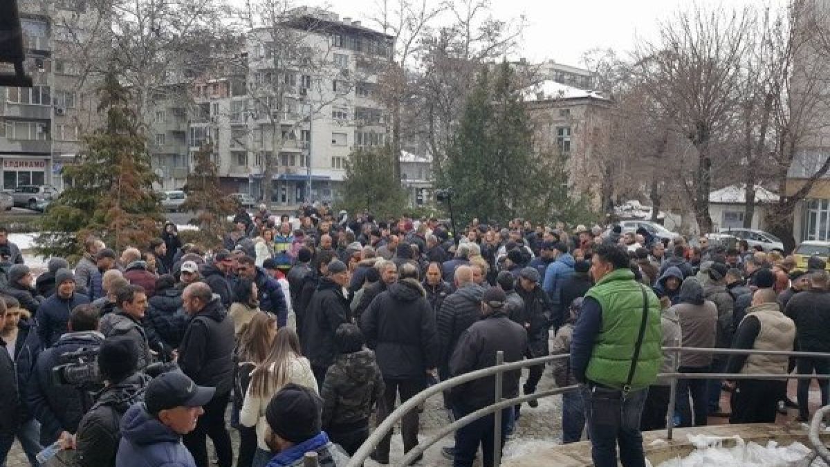 Протест сковава Пловдив, на бунт се вдигат...