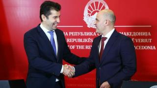 Каракачанов: Безгръбначните ни политици продадоха интересите ни в РСМ