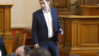 Депутат от ПП със странно оправдание за Петков и кодовете на машините ВИДЕО