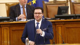 Даниел Митов: Аз се чувствам най-подготвен за премиер след Борисов, но...