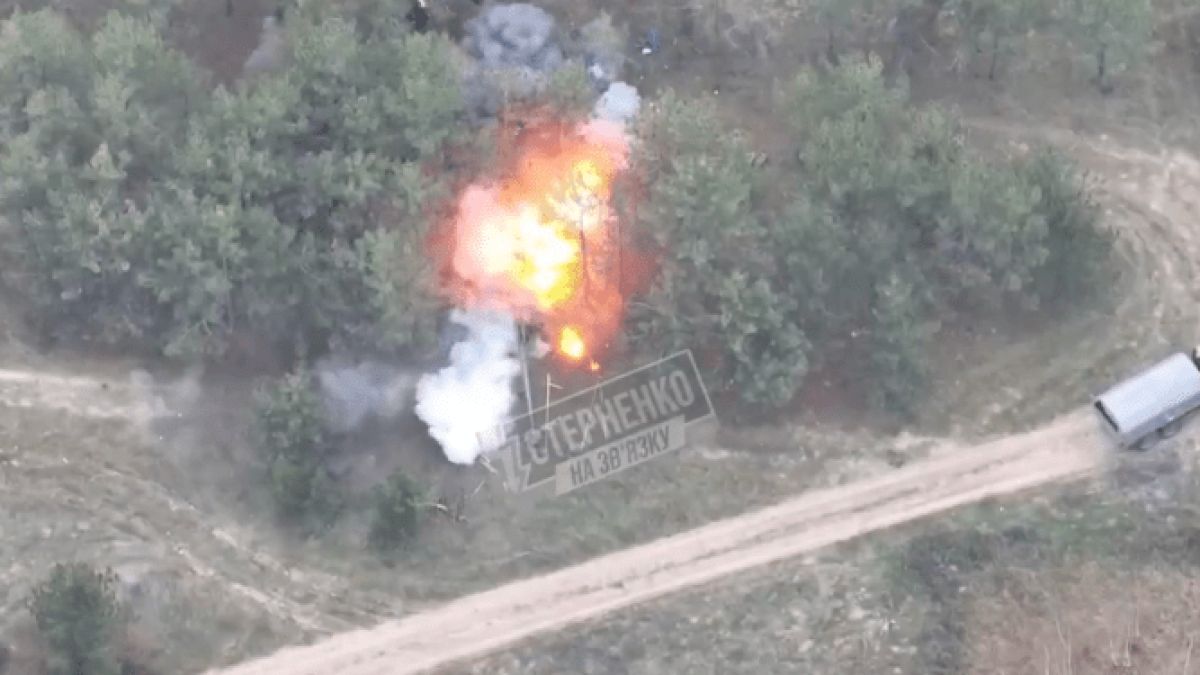 ВИДЕО от войната: Високоточен снаряд "Екскалибур" продъни "Мста-Б" 