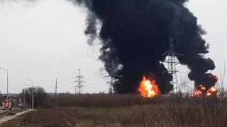 Мощни експлозии гърмят в Днипро, сирените за въздушна тревога не спират да вият ВИДЕО