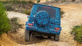 Електрическият Mercedes G-класа демонстрира уникална функция за първи път ВИДЕО