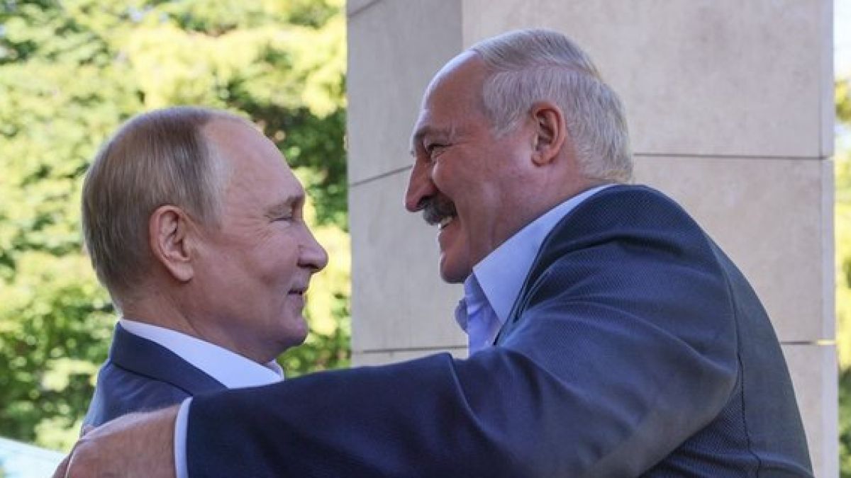 RLI: Путин се готви да убие Лукашенко, причините са няколко 