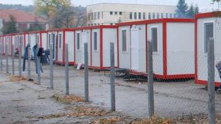 Почти всички украинци от фургоните в Елхово забегнаха в Румъния 