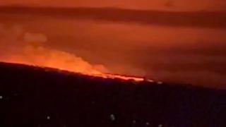 Започна да изригва най-големият активен вулкан в света ВИДЕО 