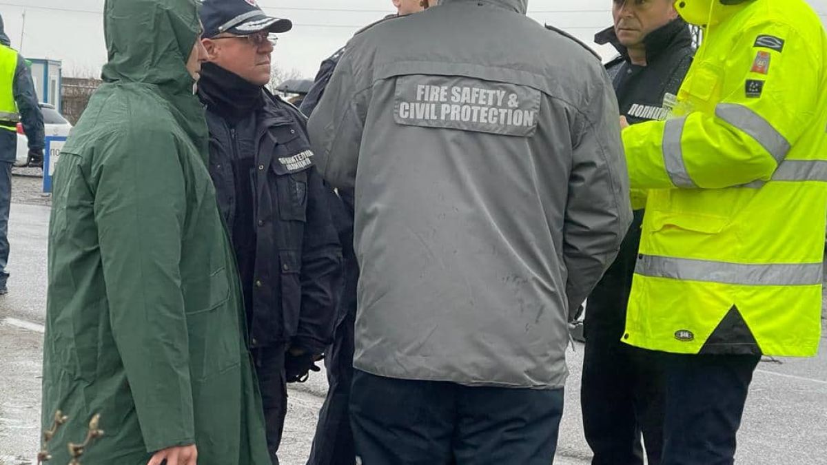Първи следи за изчезналите рибари Ивелин и Петър СНИМКИ