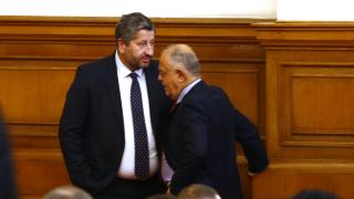 Горещи страсти в НС преди третия мандат, ДБ поиска президентът да...