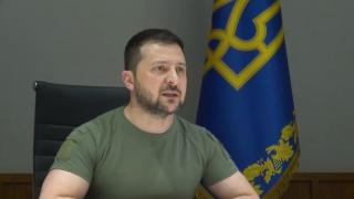 Зеленски посече Медведчук и още трима