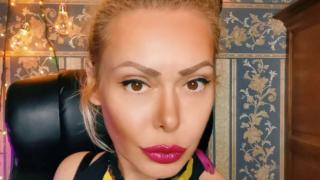 Албена Вулева най-накрая показа мистериозното гадже от Дубай, където двамата...